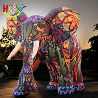 Sculpture de parc Éléphant géant blanc gonflable