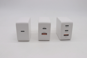 Gan Pd 65W A + 2C Cổng EU Chúng Tôi Kr Anh Trong Cắm Ce Fcc KC Au Rphs Đạt Giấy Chứng Nhận Tường Sạc Cho Điện Thoại Di Động - Product Image 2