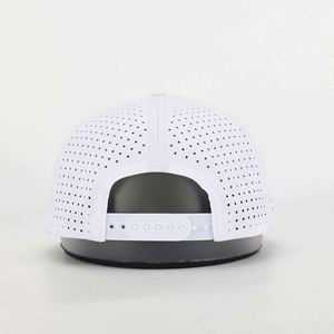 Casquette Snapback Unisexe Personnalisée 6 Panneaux 100% Polyester à Visière Plate, Imperméable, Brodé Style Hip Hop avec Trous Découpés au Laser pour la Plage - Product Image 5