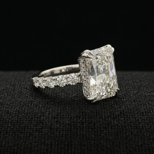 Bague classique en platine et diamants, élégante et simple, pour fiançailles, mariage, bijoux étincelants, à porter au quotidien, idée cadeau - Product Image 3