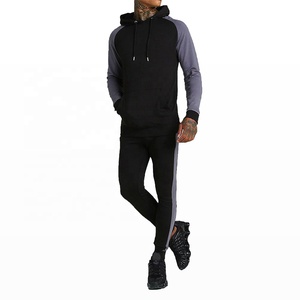 2021 New Stylish Color Tracksuit Set Sew Custom Logo Men's Tracks Suit - Product Image 1