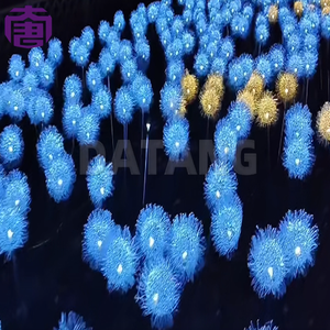 Luces Solares LED de Jardín con Forma de Diente de León de Aluminio, Decorativas para Interiores/Exteriores, Impermeables, con Clasificación IP65 - Product Image 1