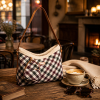 Nouveau sac bandoulière pour femme, design unique, en PU, avec motifs sculptés à la main, style vintage géométrique, imperméable, fait main, style bohème gypsy western