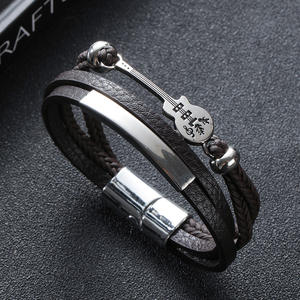 Set di Bracciali in Pelle Multistrato per Uomo - Charm <span class=keywords><strong>Chitarra</strong></span> con Note Musicali, <span class=keywords><strong>Corda</strong></span> Intrecciata e Barra Metallica, Gioielli Punk Regolabili - Product Image 4