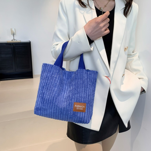 Sacs à bandoulière promotionnels réutilisables pour femmes 2026 – Sacs fourre-tout colorés en <span class=keywords><strong>velours</strong></span> côtelé avec logo personnalisé – Sacs à main de shopping pour femmes - Product Image 2