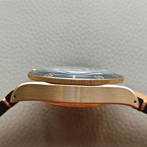 Reloj Mecánico para Hombre con Esfera Curva Azul, Movimiento Automático de Bronce, Caja de 43 mm, Correa de Cuero Italiano, Multifunción y Duradero - Product Image 3