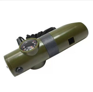 Kit de survie essentiel pour le camping CZFIT en 6 pièces avec sac à dos, allume-feu, multi-outil, boussole, sifflet, corde et gants - Product Image 6
