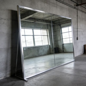 Miroirs argentés en gros, fabrication directe, durables, pas chers, sans distorsion, pour salle de bain, hôtel, salle de sport, restaurant, intérieur - Product Image 1