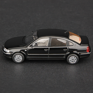 Modellino Auto in Scala 1:64, Veicolo in Miniatura <span class=keywords><strong>B5</strong></span>, Giocattolo per Collezionisti Adulti, Prodotto in Cina - Product Image 4