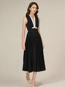 Bettergirl Fashion Niche Design Ruffle Knit Long Dress Women's Clothing 2024 Spring V-neck Black Sexy Elegant Women's Dresses