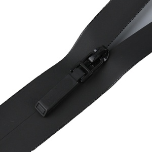 Custom fast delivery heavy duty big teeth waterproof zipper extra large