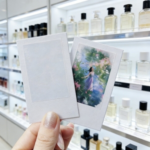 Carte de test de parfum invisible magique personnalisée en carton pour échantillons de parfum - Product Image 1