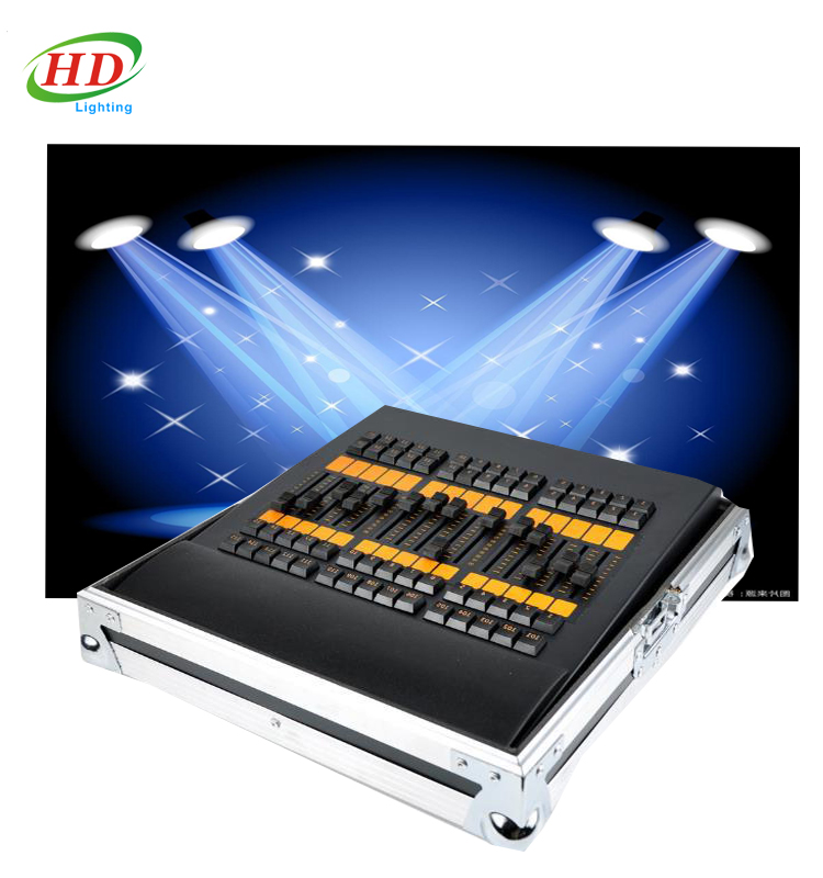 grand ma2 lighting console - intelligent DMX controller