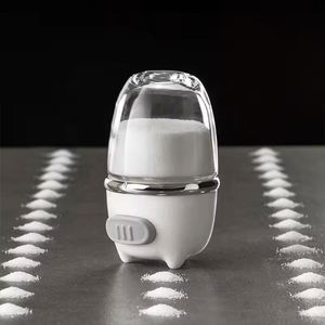 Nouveau design, mini shaker à épices en plastique, shakers à assaisonnement quantitatifs, pot à épices, bouteille de contrôle du sel mesurable pour une alimentation saine - Product Image 6