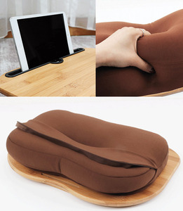 Table de bureau pour ordinateur portable prête à être expédiée avec plateau en bambou avec coussin d'oreiller antidérapant sur le canapé ou le lit - Product Image 4