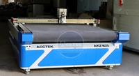 Cortadora de cuchillo oscilante CNC Plotter digital Máquina de corte por láser para ropa de fibra de poliéster Ropa de fibra de vidrio