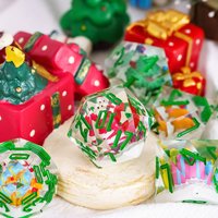 Ensemble de 7 dés polyédriques personnalisables en résine, thème Noël, dragon et donjon, pour jeux de société