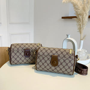 Bolso de Hombro de Moda para Mujer, de Alta Calidad y Estilo Moderno. Bolso de Diseñador de Marca. Adecuado para uso diario.437 - Product Image 1