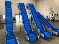 Convoyeur à bande POM de levage pour le levage d'accessoires en métal Matière première Convoyeur à bande modulaire en plastique incliné durable de type Z