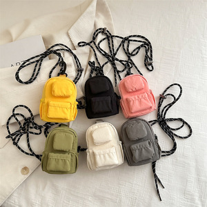 Nueva Mini Cartera de Bolsillo Deportiva para Mujer, Mini Bolso Bandolera para Colgar al Cuello, para Auriculares, Llaves, de Nailon Rectangular, Ecológico - Product Image 2