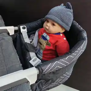 2022 bébé a besoin de sécurité de voyage Table suspendue pliable côté voyage Portable manger crochet détachable sur l'alimentation de la chaise de Table