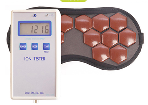 Fabrik Direkt vertrieb Erwärmung Luxus Ohren schützer Turmalin Jade Custom Satin Kühlung unter Heizung Seide Schlaf Augen maske - Product Image 6