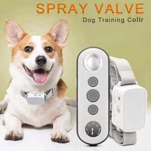 Collar de Adiestramiento de Agilidad para Perros Electrónico de Nailon y Plástico de Moda PT-520 con Control Remoto, Función de Spray Antiladridos, Resistente al Agua - Product Image 2