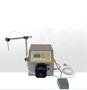 Machine de remplissage de liquides CNC à pompe à engrenages électrique haute pression OEM personnalisable pour spiritueux, <span class=keywords><strong>huile</strong></span> <span class=keywords><strong>moteur</strong></span>, <span class=keywords><strong>huile</strong></span> alimentaire - Product Image 1
