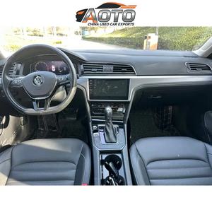 Volkswagen Lamando berline d'<span class=keywords><strong>occasion</strong></span> - Voiture d'<span class=keywords><strong>occasion</strong></span> avec un <span class=keywords><strong>espace</strong></span> intérieur confortable - Product Image 6