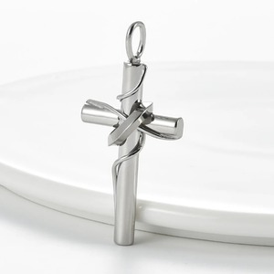 Collana con ciondolo a croce in acciaio inossidabile 316L per coppie, ciondolo a croce dell'amore per uomo e donna, regalo <span class=keywords><strong>di</strong></span> anniversario. - Product Image 5