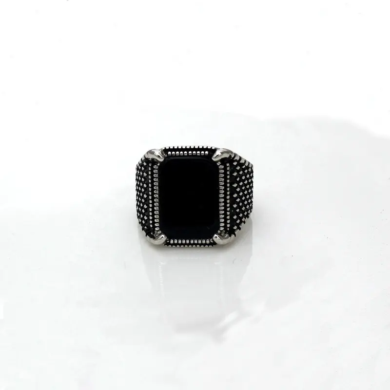 Großhandel 925 Sterling Silber Ring Schmuck Schwarz Onyx und Zirkon Stein Herren benutzer definierte Achat Ring für den Menschen