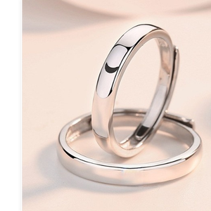 Anillo Moderno Minimalista de Cobre con Diseño Solar-Lunar para Aniversarios - Joyería Elegante para Parejas - Product Image 6