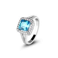 Mascotte Baguette de haute qualité Bagues en zirconium Bagues de luxe en argent sterling 925 plaqué rhodium