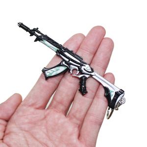 Diseño libre 12cm Valorants <span class=keywords><strong>Reaver</strong></span> <span class=keywords><strong>Vandal</strong></span> Cosplay Metal aleación de zinc juego modelo pistola forma llavero - Product Image 2