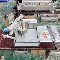 Ligne entièrement automatisée beignet système robotique de pâtisserie pour la réduction des coûts de main-d 'œuvre
