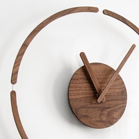 Jam Dinding Kuarsa Modern Nordik Kayu Solid Jarum Transparan LUMINOVA Desain Geometris Ruang Tamu Kamar Tidur Rumah Personalisasi