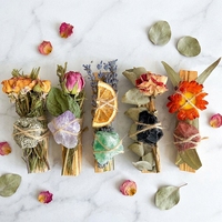 Paquete de Varillas de Incienso de Palo Santo Silvestre, Hierbas Secas, Cristal, Palo Santo para Purificar, Cinco Elementos para Meditación y Rituales