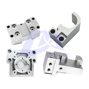 Servicio de Mecanizado CNC Directo de Fábrica, Respuesta en 12 Horas, Perforación Profunda, Placa Fría de Cobre para Baterías EV - Product Image 1