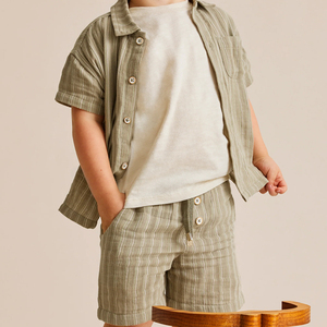 Conjunto de Camisa Listrada de Verão e Shorts em Algodão Orgânico para Meninos, Camisas com Botão e Shorts, Roupas Personalizadas para Crianças - Product Image 4