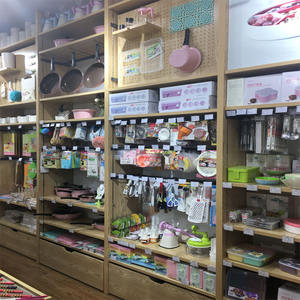 Design personnalisé mur monté en bois magasin de détail présentoir étagères pour marchandises - Product Image 5