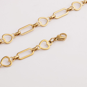 Simple filet rouge nouveau vent <span class=keywords><strong>froid</strong></span> en acier inoxydable amour ovale chaîne faite à la main matériel suspendu collier titane - Product Image 1