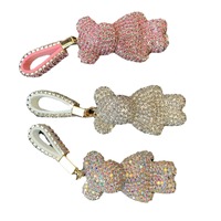 Porte-clés Ours Violent de Style Influenceur, Créatif et Personnalisé, Accessoire de Voiture, Breloque de Sac, Bijou Unique Inspiré d'Instagram