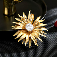 TIANSHE Bros Bunga Emas Gaya Prancis Desain Matte Vintage Aksesoris Pin Mewah Modis