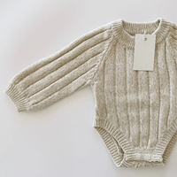 Pull en tricot doux pour bébé, manches longues, chaud, pour l'hiver, nouveau-né, pull à rayures larges, barboteuse, logo et couleur personnalisés