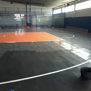 נייד מקורה כדורגל ריצוף מקורה futsal ריצוף משמש מגרשי כדורסל למכירה