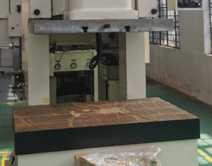เครื่องปั๊มโลหะ JH21 160T เครื่องเจาะแผ่นโลหะ อุปกรณ์แปรรูปโลหะ - Product Image 5