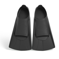 Palmes de natation en silicone souple pour adultes et enfants Palmes d'exercice de plongée et de surf de grande taille pour l'utilisation en piscine