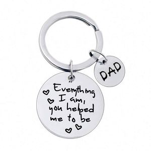 Llaveros de Metal Personalizados Mamá Papá Todo lo que Soy Te He Hecho Tener que Ayudarme a Ser Acero Inoxidable Llavero de Papá Mamá Regalo del Día del Padre y de la Madre - Product Image 4