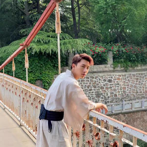 <span class=keywords><strong>Kimono</strong></span> pour hommes de style <span class=keywords><strong>japonais</strong></span> amélioré Samurai <span class=keywords><strong>traditionnel</strong></span> Yukata Vêtements de photographie avec logo avant pour scènes de meurtre de script - Product Image 3