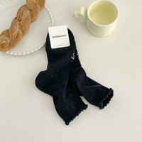Chaussettes mi-mollet en dentelle pour femmes, été et printemps, avec trous et motifs ajourés délicats